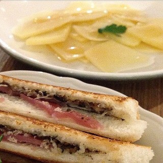 Grana Padano Cheese & Quezon Wild Honey w/ Parma Ham & Truffle Spread - dari Duck & Buvette (Mandaluyong) di Mandaluyong |Metro Manila