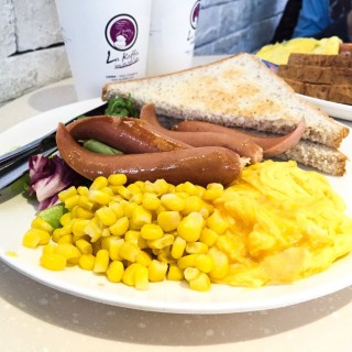 All day breakfast A1 - ใน沙田 จากร้านLa Kaffa (沙田)|ฮ่องกง