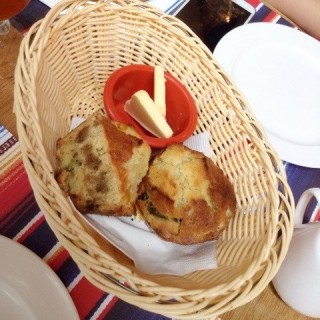 Jalapeño muffins - ใน中環 จากร้านI Caramba! (中環)|ฮ่องกง