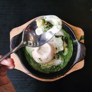 Sizzling matcha brownie - ใน上環 จากร้านSinmei Tea (上環)|ฮ่องกง