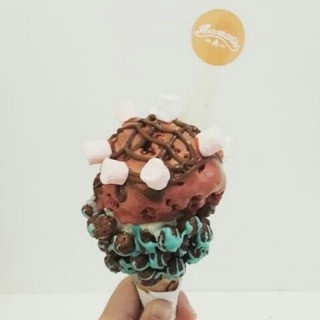 Red velvet ice cream with festive cone milo - dari Arromanis Corner Store (Ir. Haji Juanda (Dago Bawah)) di Ir. Haji Juanda (Dago Bawah) |Bandung