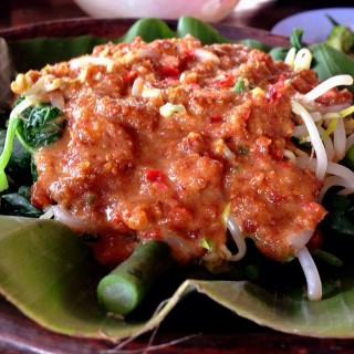Pecel - dari Ayam Asap Kuah Santan Lodho Ayam (Sleman) di Sleman |Yogyakarta