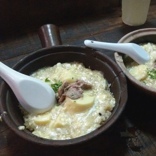 Claypot - 位于Wolter Monginsidi的Claypot Popo (Wolter Monginsidi) | 雅加达