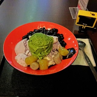 Matcha ice cream with pearl - Kebayoran Lama / Hong Tang (Sweet Poetry) (Kebayoran Lama)|Jakarta