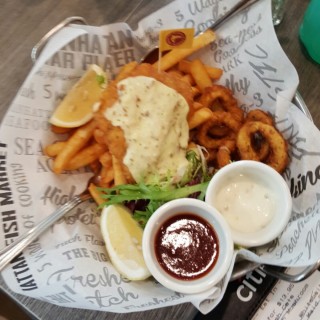 set meal - 位於City Hall的The Manhattan FISH MARKET (City Hall) | 新加坡